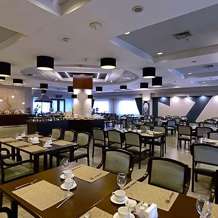 Szálloda Ramada Plaza By Wyndham