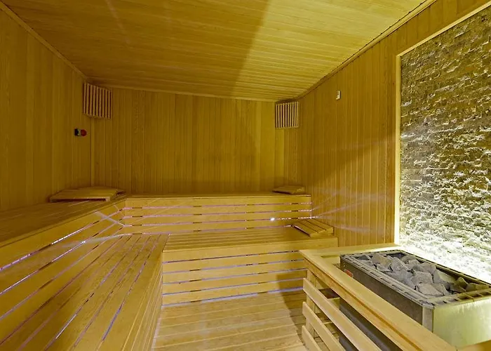 Ramada Plaza By Wyndham فندق بورصة